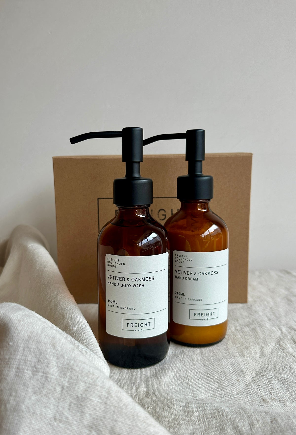 240ml Gift box set with metal pumps