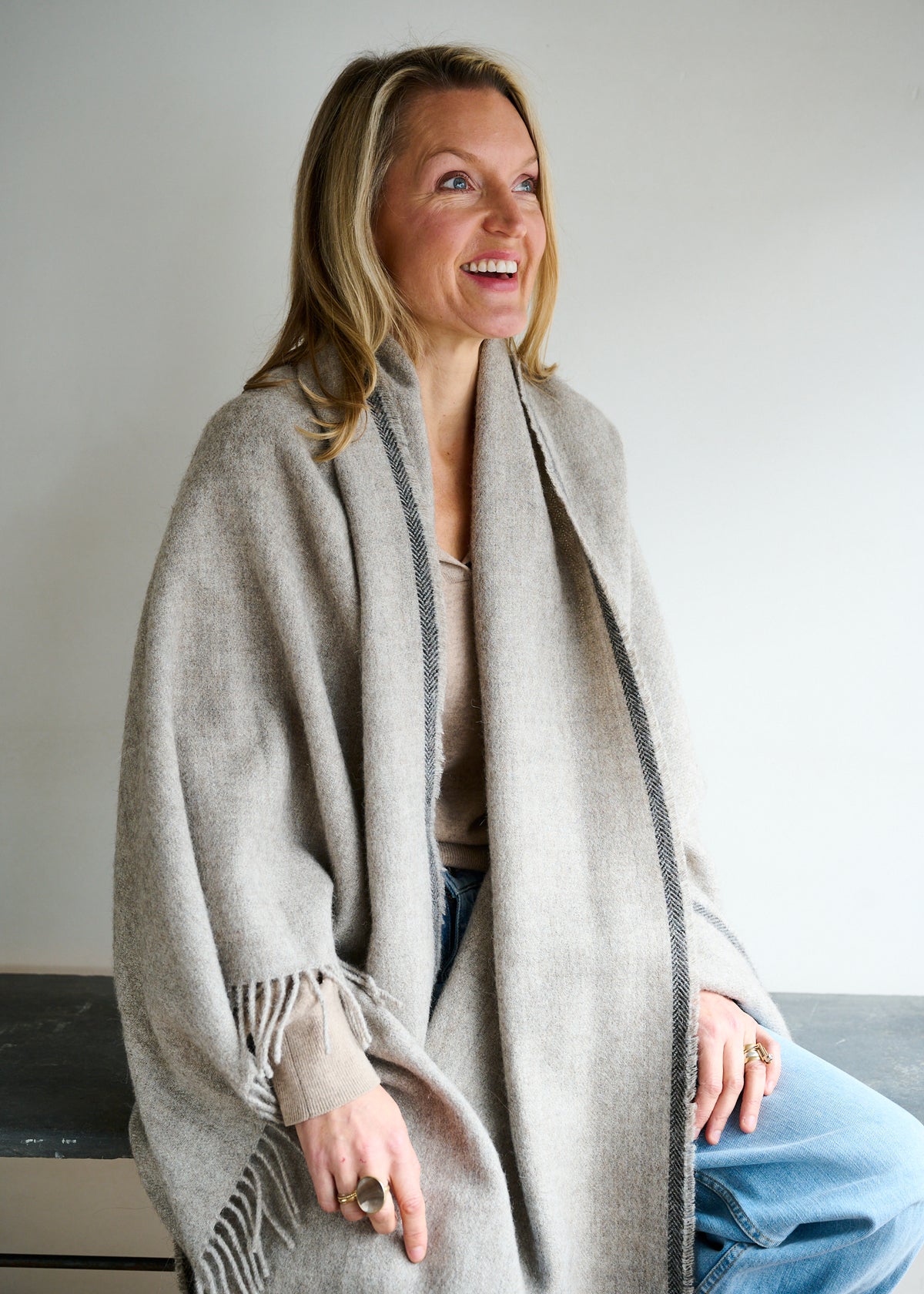 Undyed British Alpaca Blanket in Mid Grey