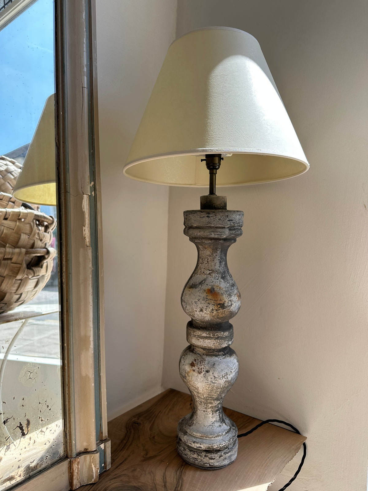 French lead balustrade lamps