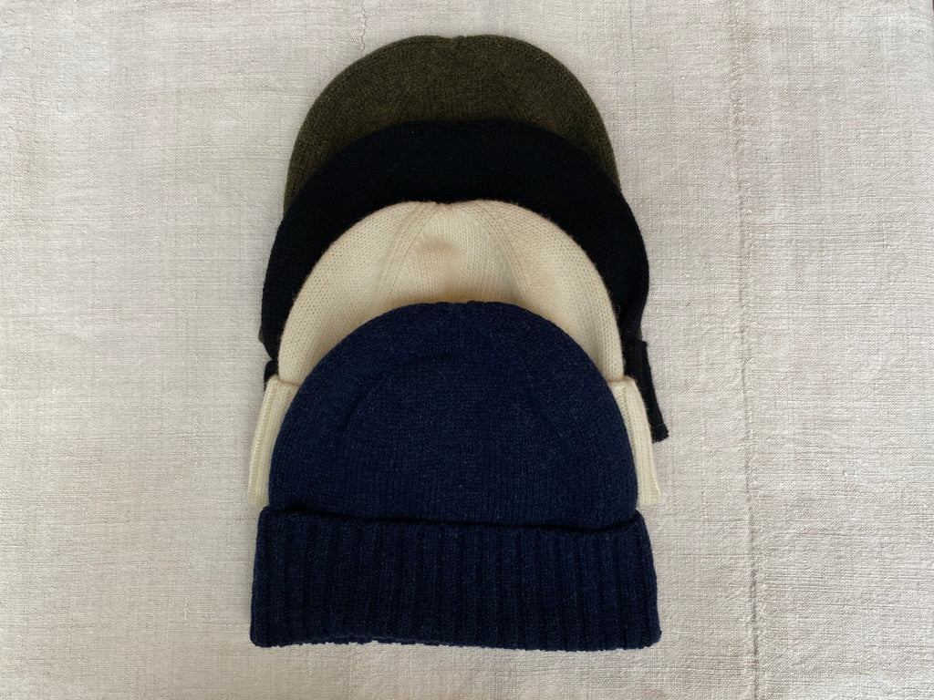 Cashmere and Lambswool Plain Beanie Hat