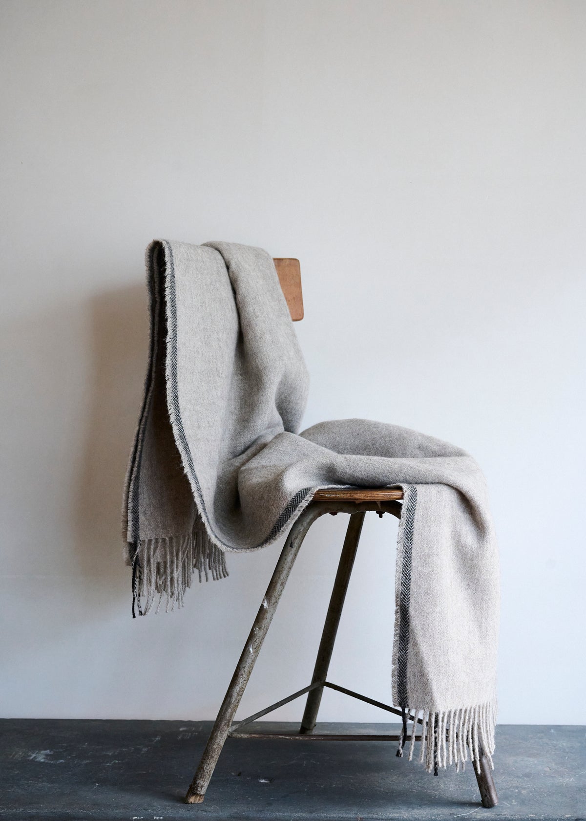 Undyed British Alpaca Blanket in Mid Grey