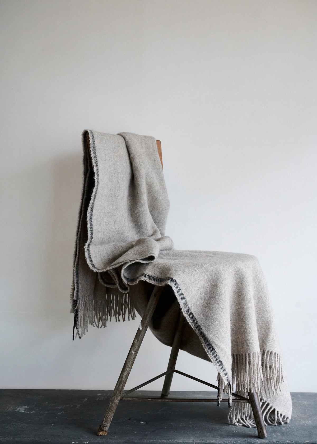 Undyed British Alpaca Blanket in Mid Grey