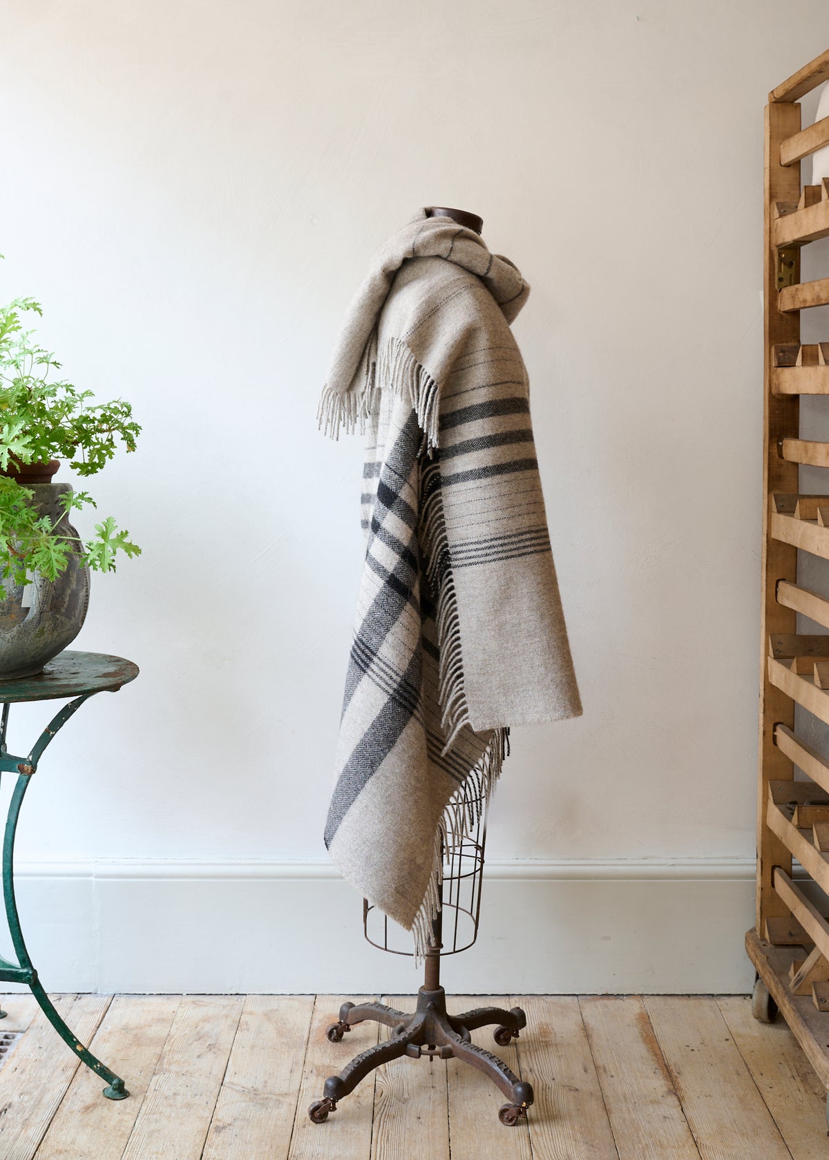 undyed-alpaca-blanket