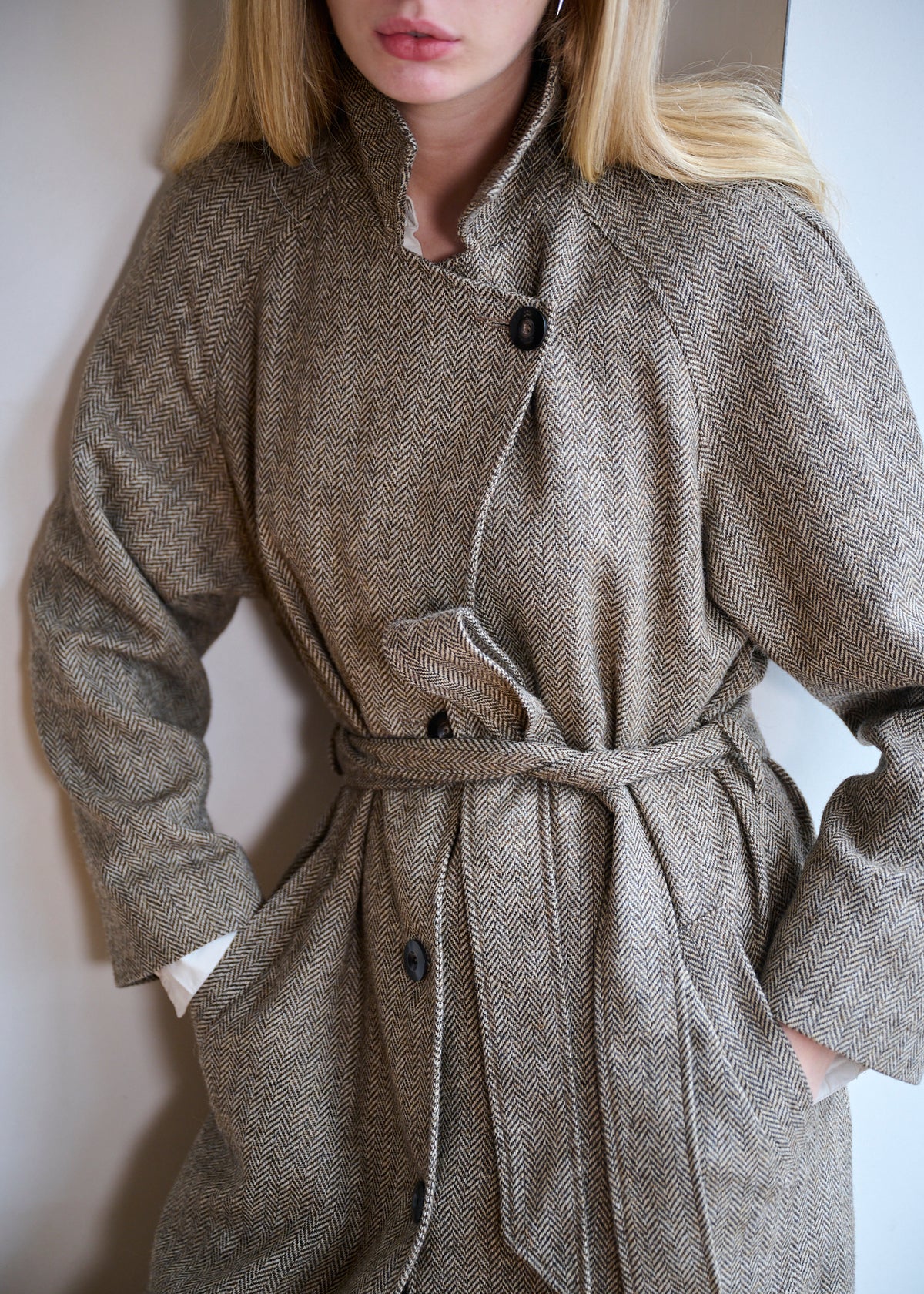 Light Woollen Coat in Herringbone