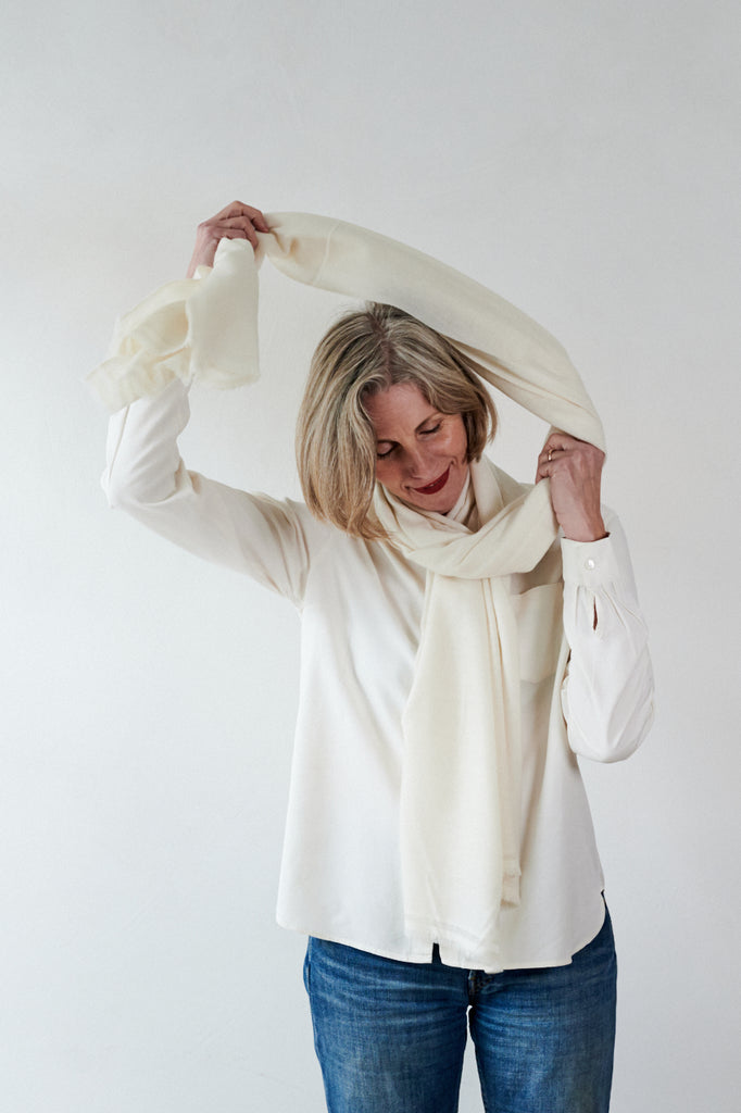 Cream Cashmere scarf in natural undyed colour