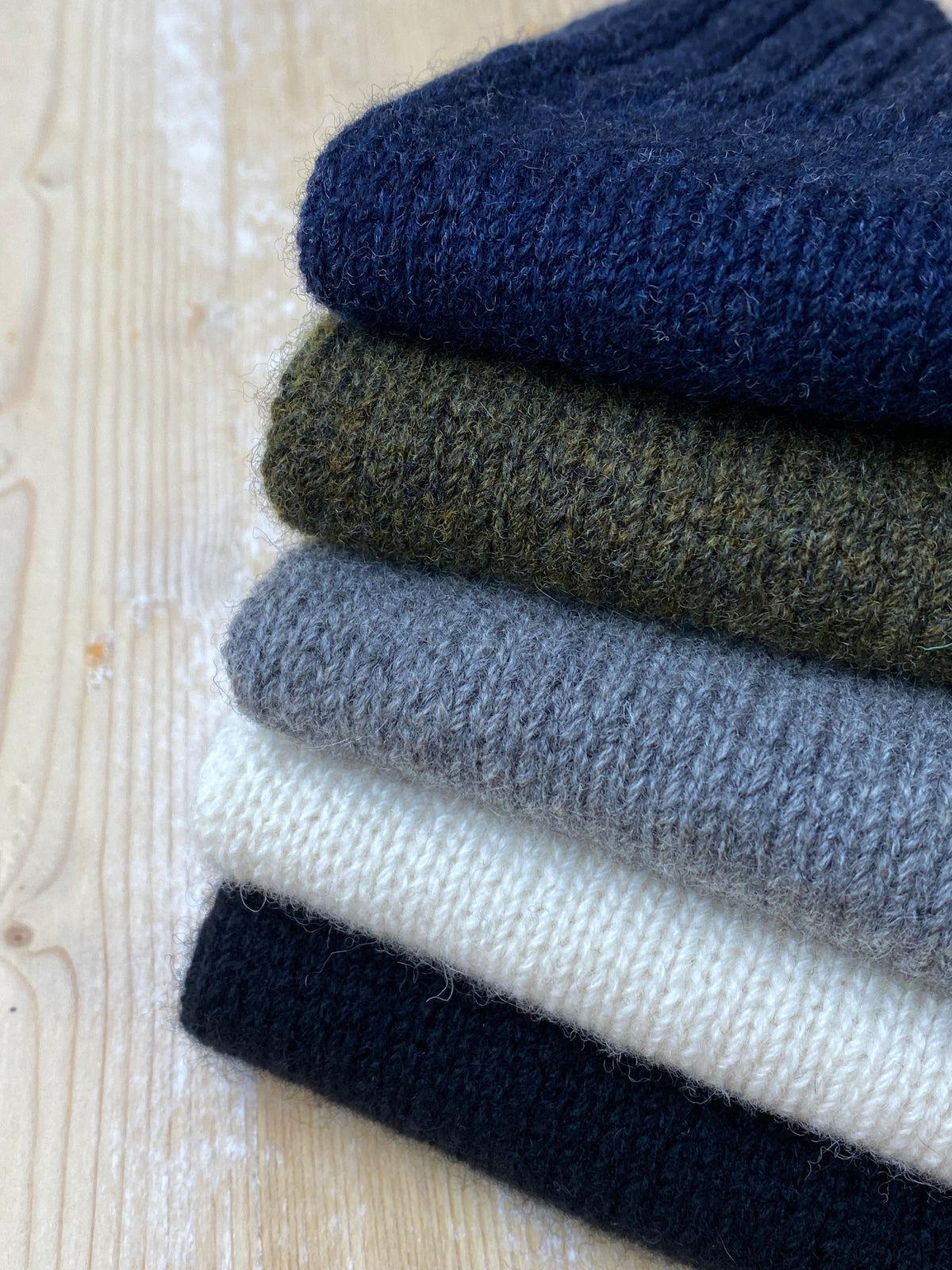 Plain Knit Beanie Hat with Cashmere