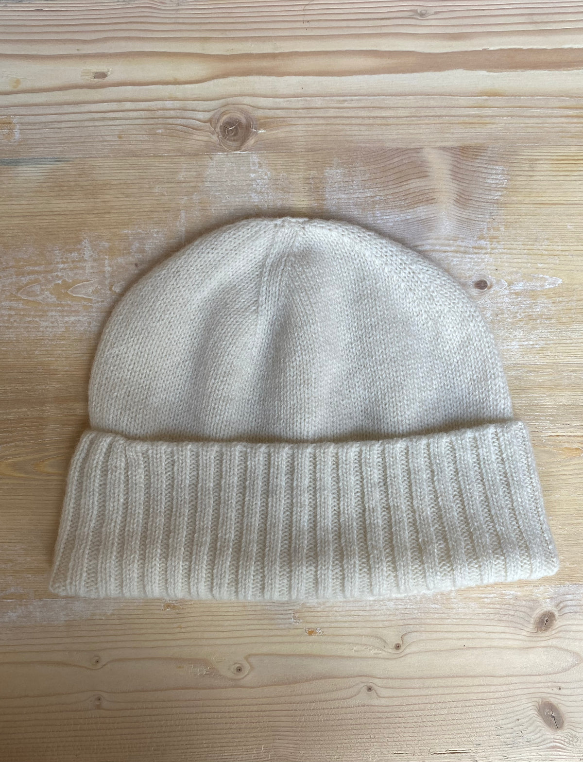 Plain Knit Beanie Hat with Cashmere