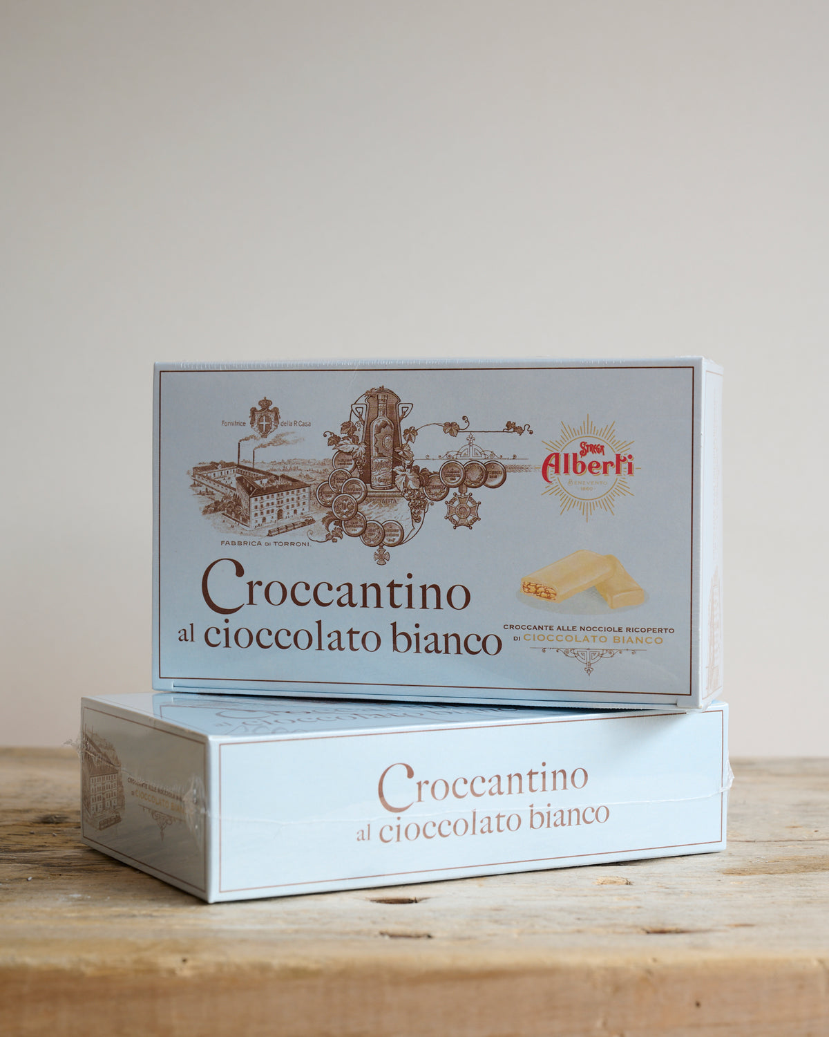White chocolate crunchy croccantino