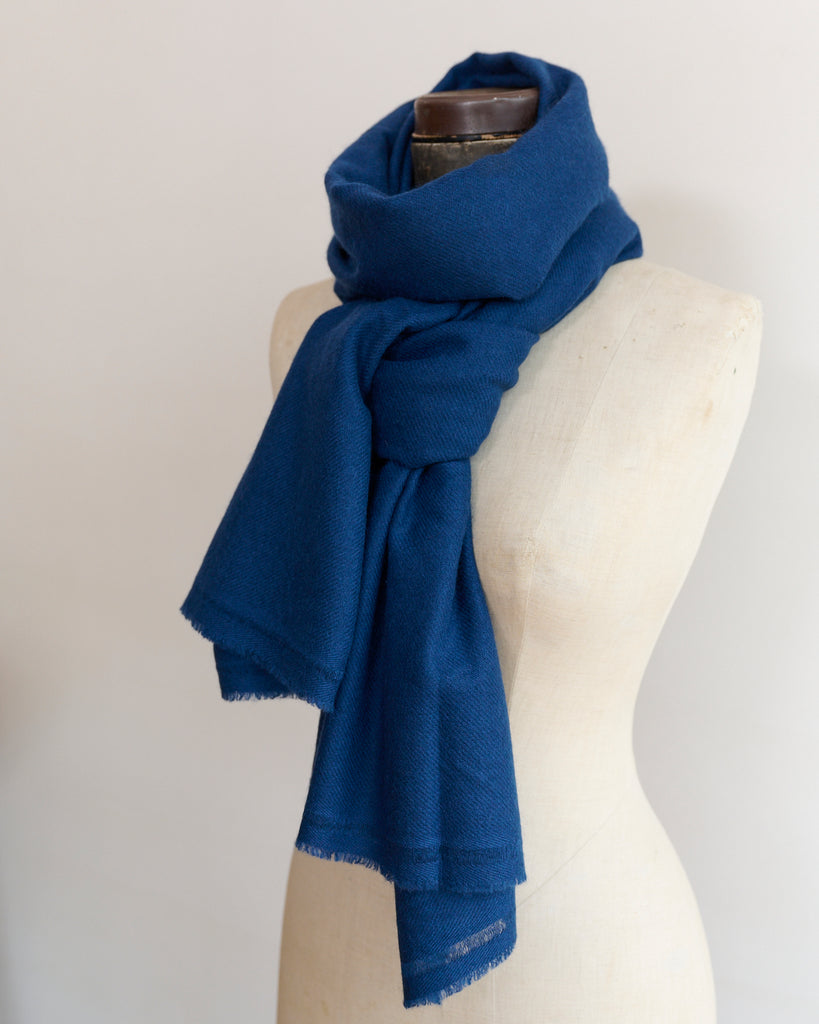 Large Hand Loomed Cashmere Scarf - Indigo blue