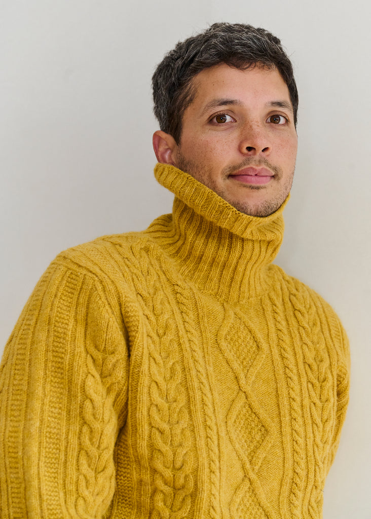 Unisex Cable Knit Lambswool Jumper