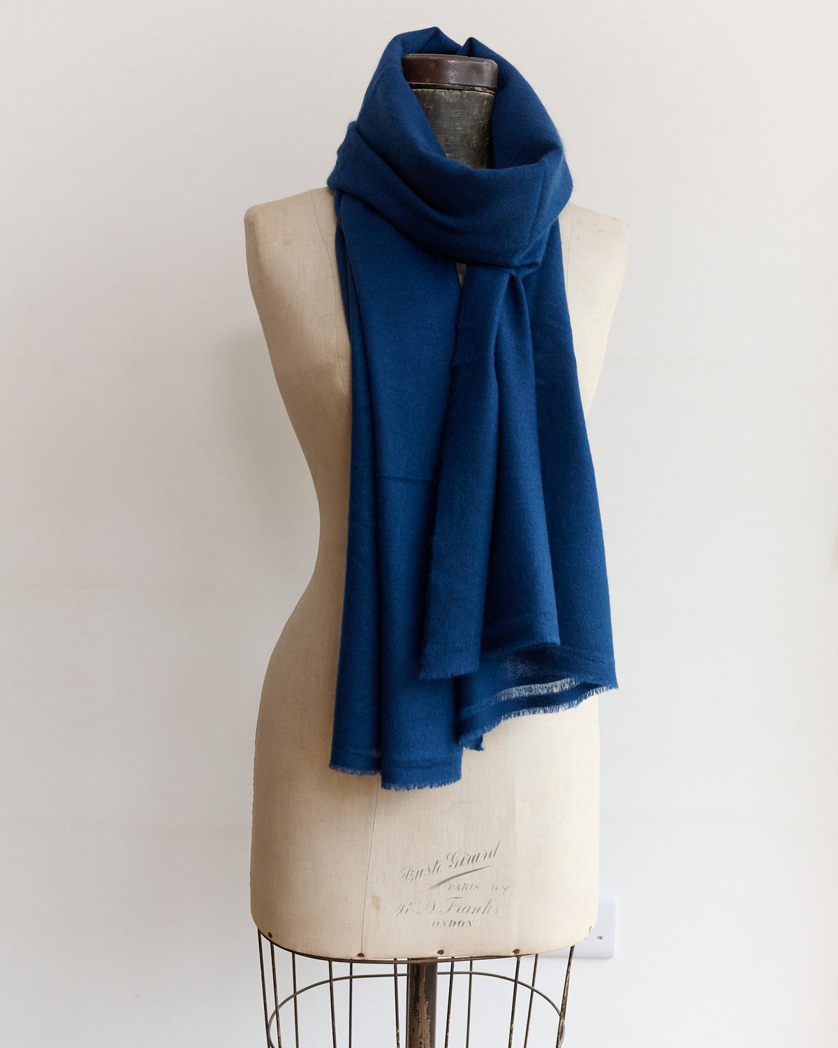 Large Hand-Loomed Cashmere Scarf in Indigo Blue