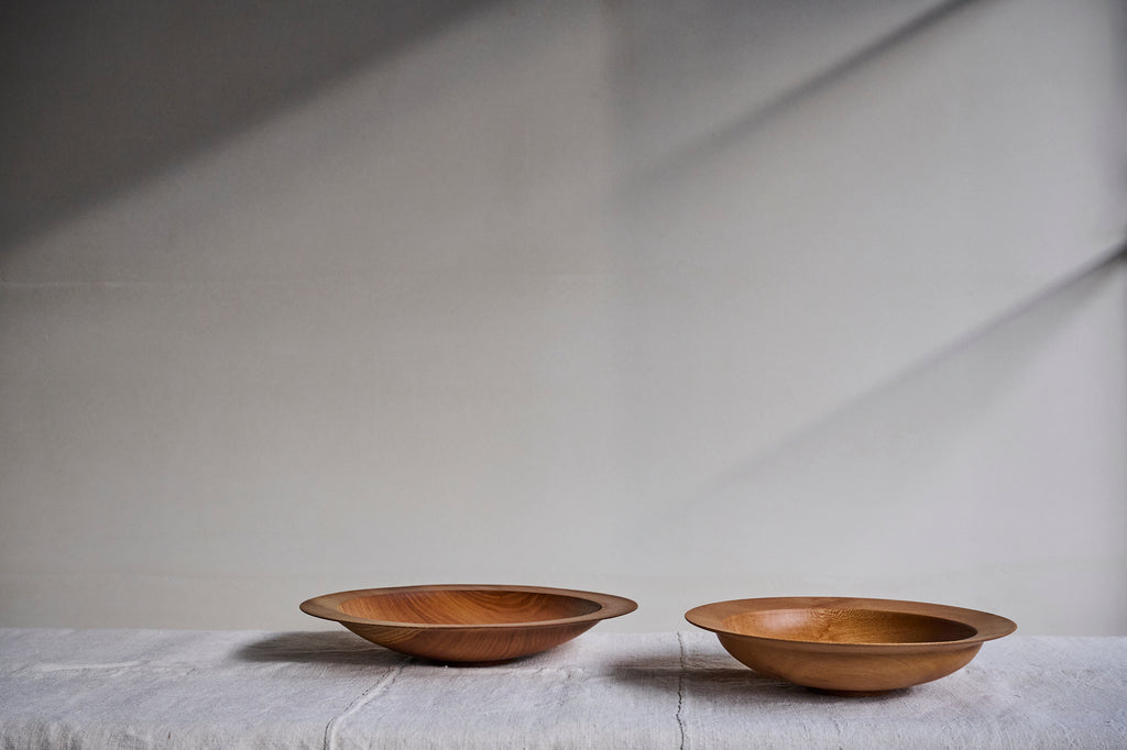 Mustard edge wooden bowls