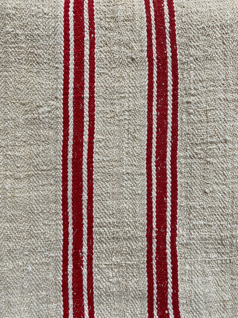 No. 54 – wide double red stripe – 120 x 48cm 