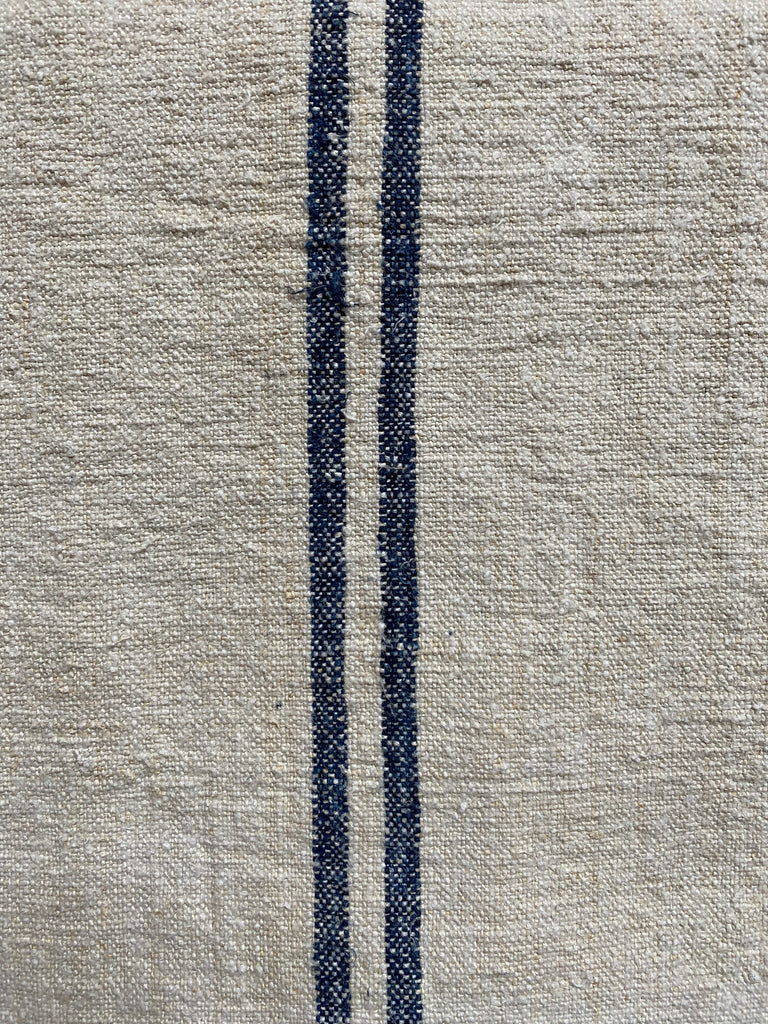 No. 57 – double blue stripe – 110 x 48cm