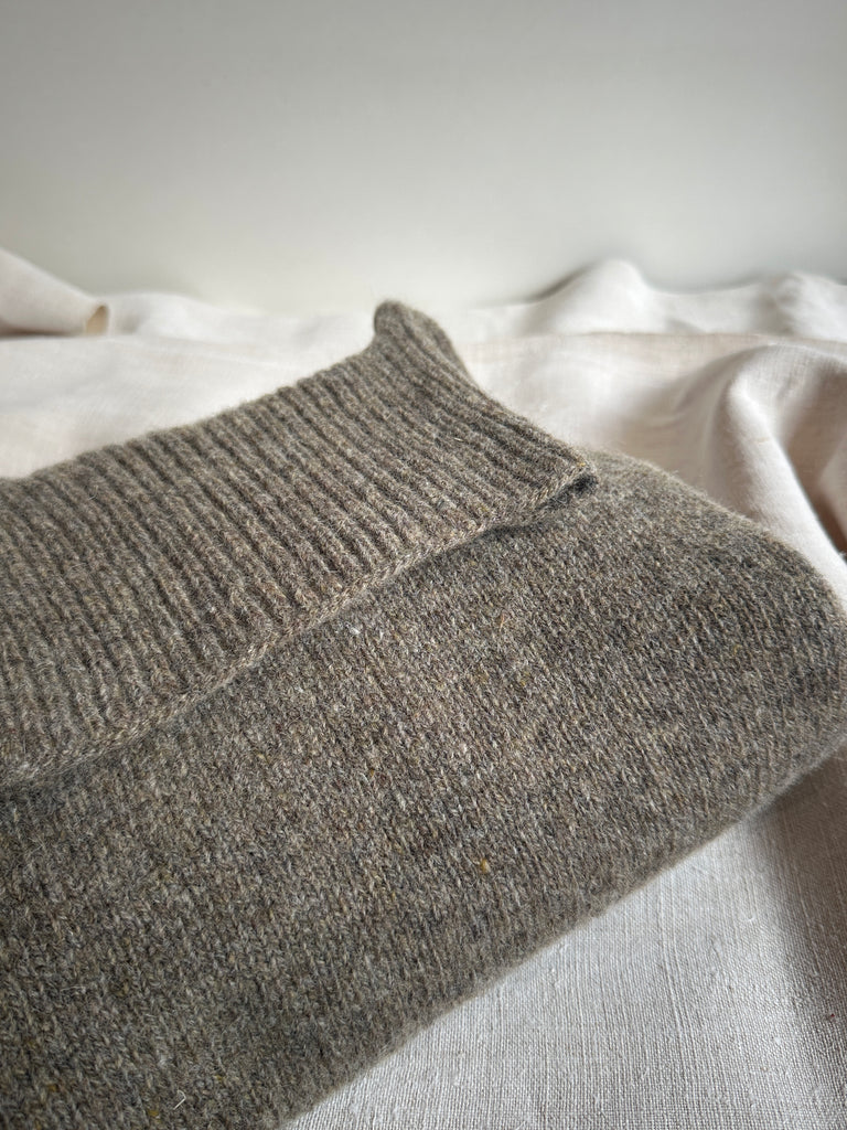 Womens lambswool drop shoulder jumper