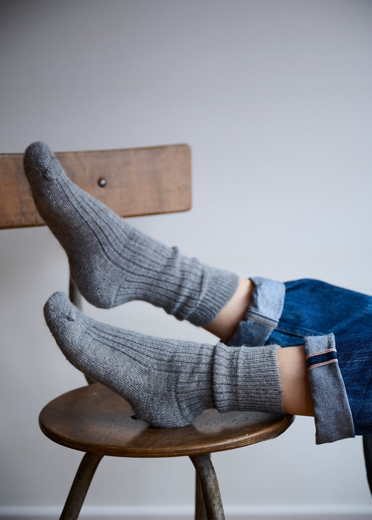 Alpaca Cushion Sole Socks in Pale Grey