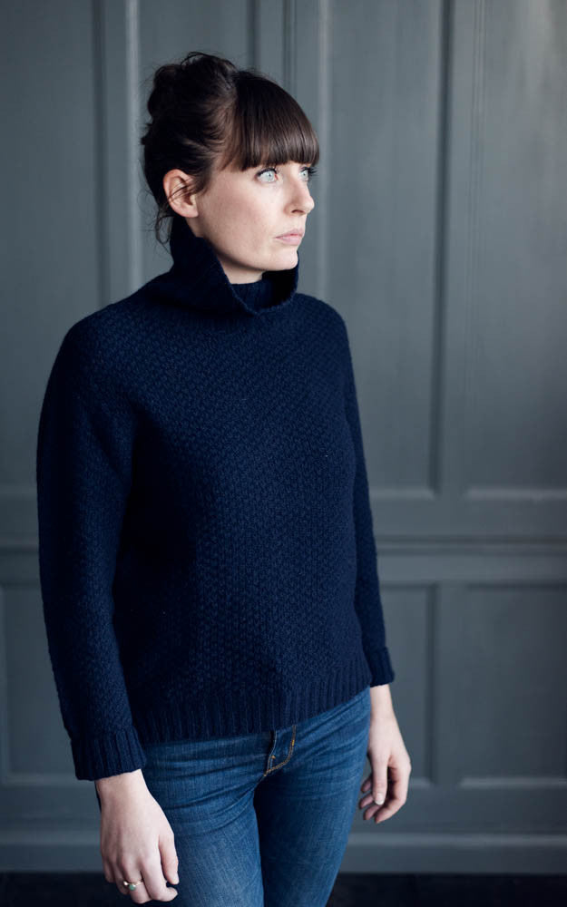 Navy moss stitch jumper
