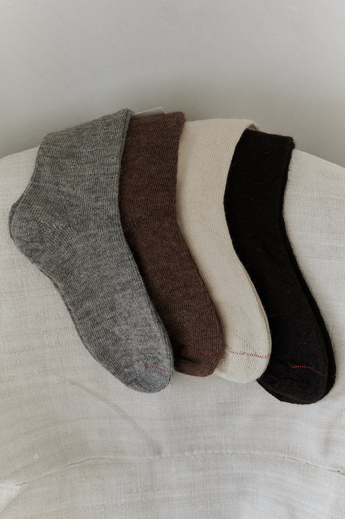 Undyed alpaca sock colours