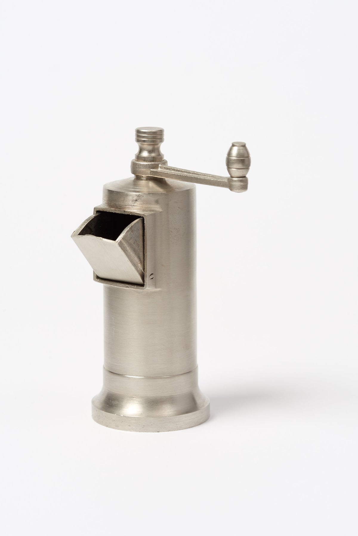 Nickel pepper mill